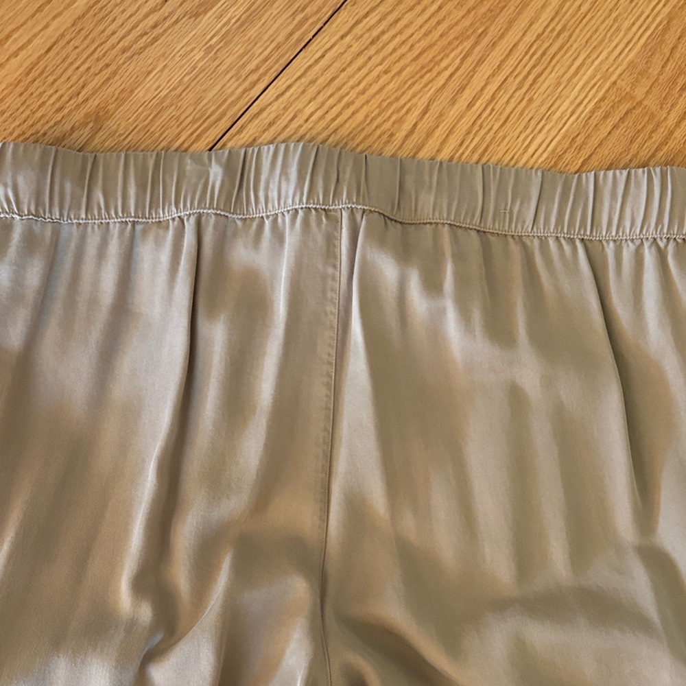 Banana Republic Beige Cargo Jogger Pants - Picture 5 of 11